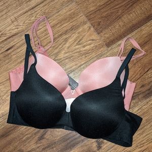 Set of 2 Victoria's Secret Bras